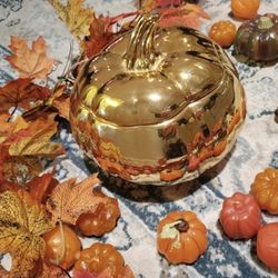 Large Cermanic Pumpkin Jar