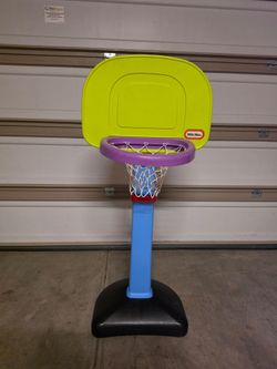 Basketball Hoop Little Tikes Adjustable high for kids Ages 18 Months to 5 Years