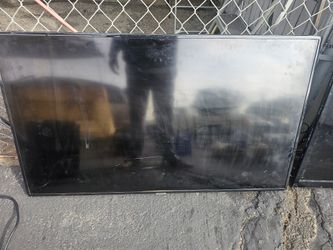 Samsung 50 Inch Smart TV $100