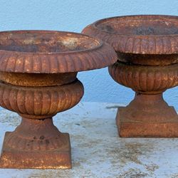 Pair of vintage cast iron 9" tall urns