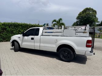 Ford f150 pickup truck