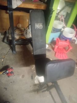 Weight lifting bench
