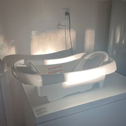 Infant/ Baby Bathtub