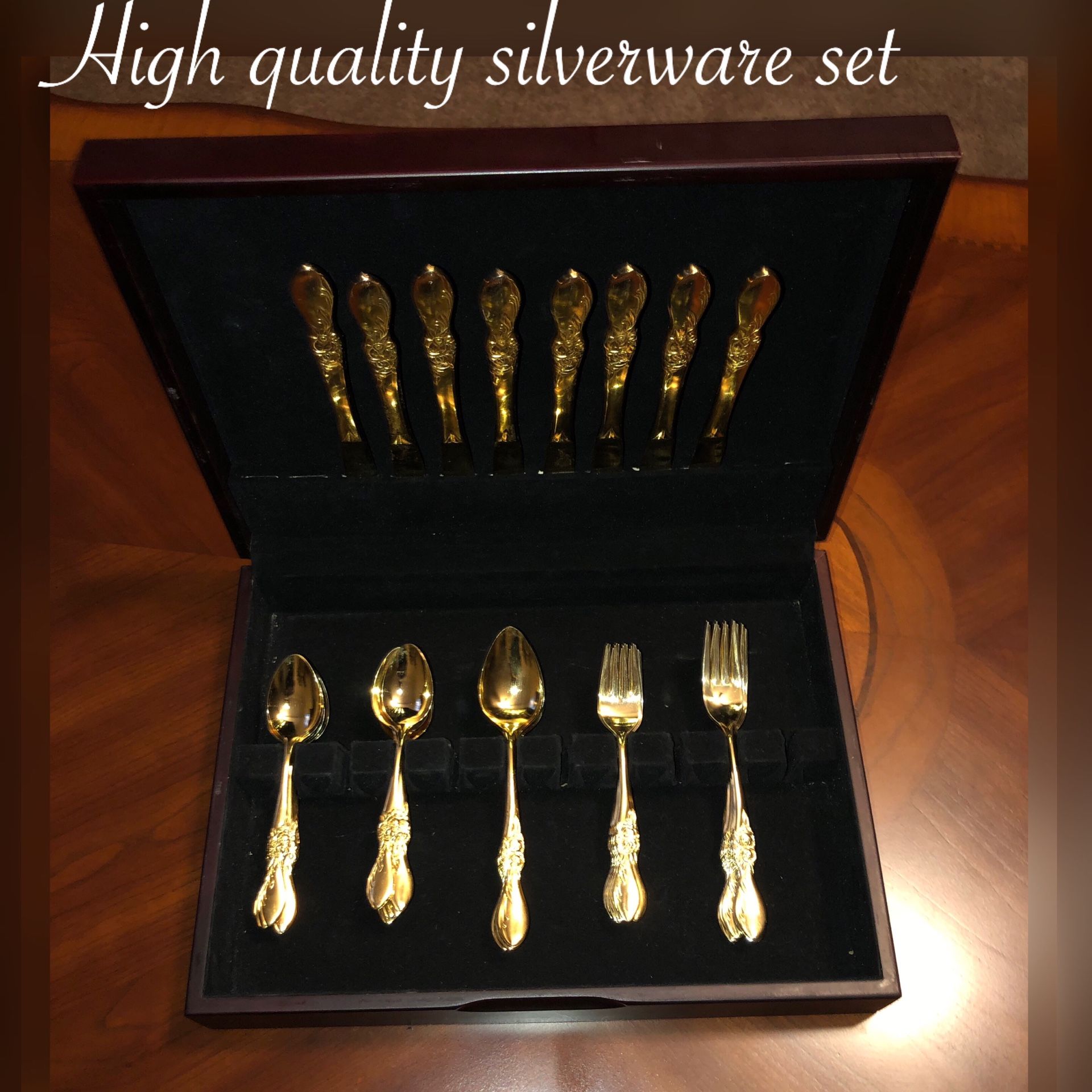 beautiful gold silverware set/ Storage/sitting of 8 $70 Firm