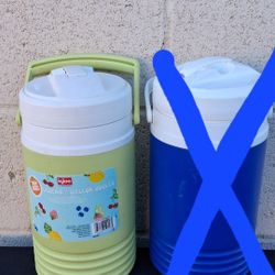 2 QT DRINKING COOLER PICKUP BETWEEN 2;00-10:40 PM RAINBOW/CHARLESTON CASH ONLY HUGE SALE TONS OF STUFF READ DESCRIPTION 