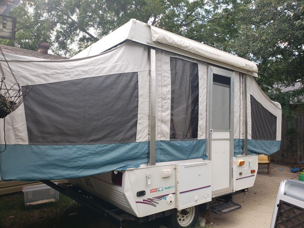 Coleman Fleetwood camper