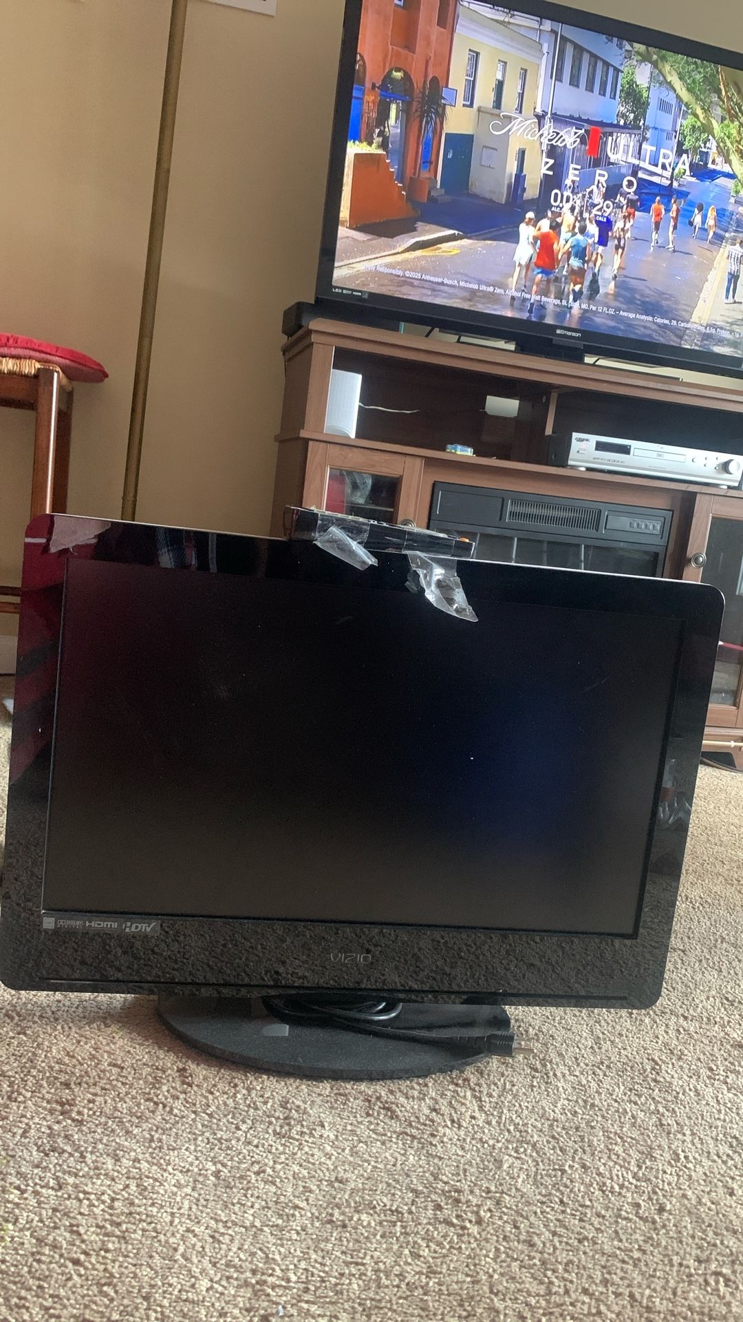 26”Visio TV With Remote Color