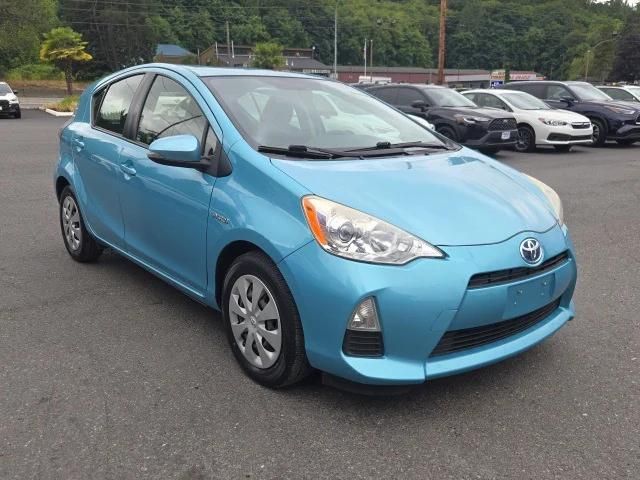 2014 Toyota Prius c