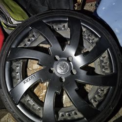 20in Rims 5x120  Lux