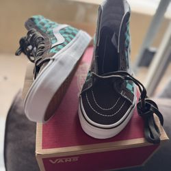 Vans Sk8 -hi  7 M  8.5 W  25 Cm 