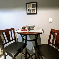 Modern Kitchen Table With Chairs 