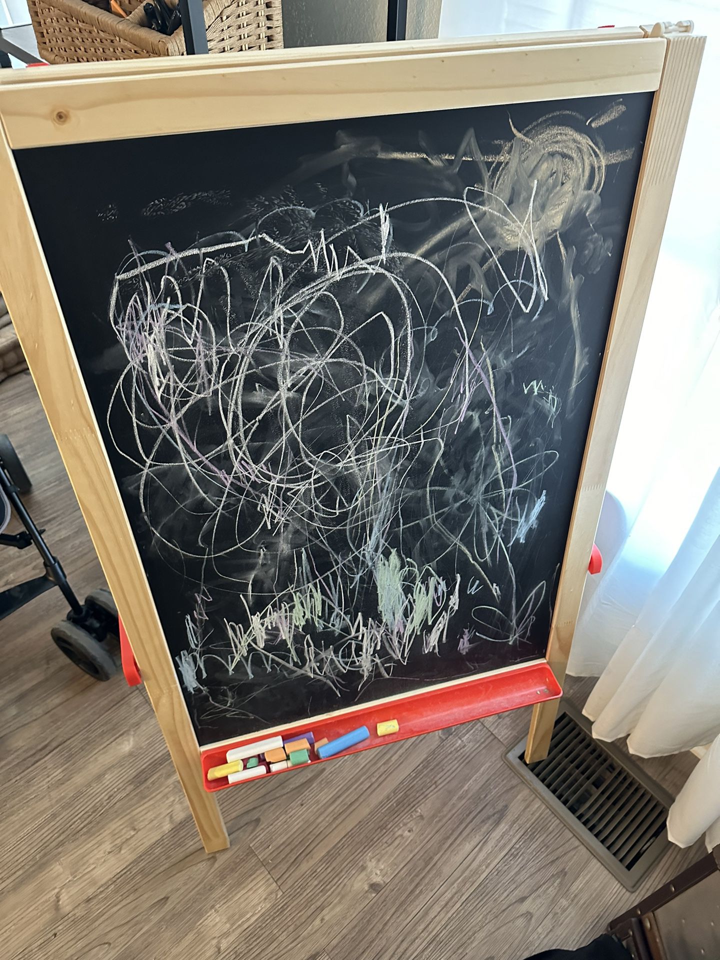 Kid Chalk/whiteboard