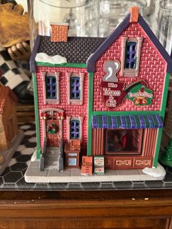 Department 56 Tobacco & Gift Emporium Village Building