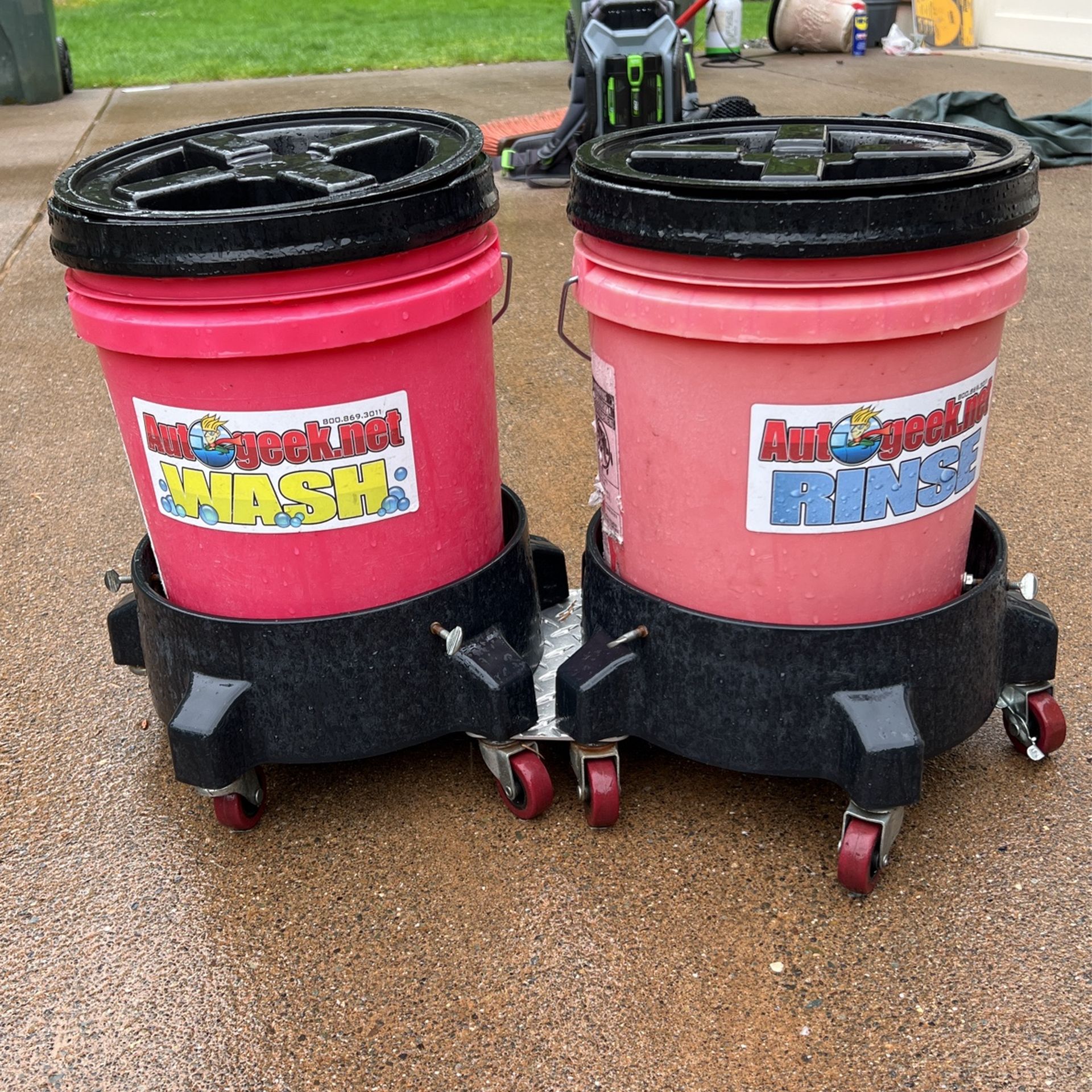 Car Wash Buckets With Dolly From Autogeeks
