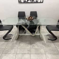 Dining Table El Dorado Furniture!!! Juego de Comedor.