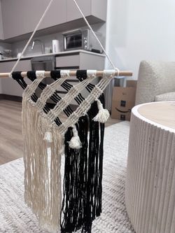 Macrame wall Hanging