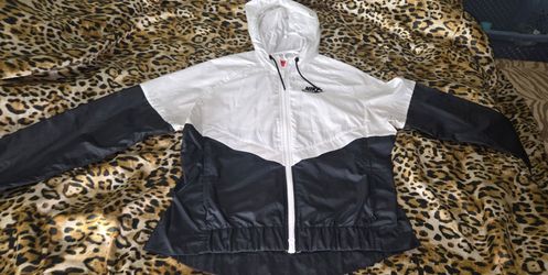Nike jacket (M)