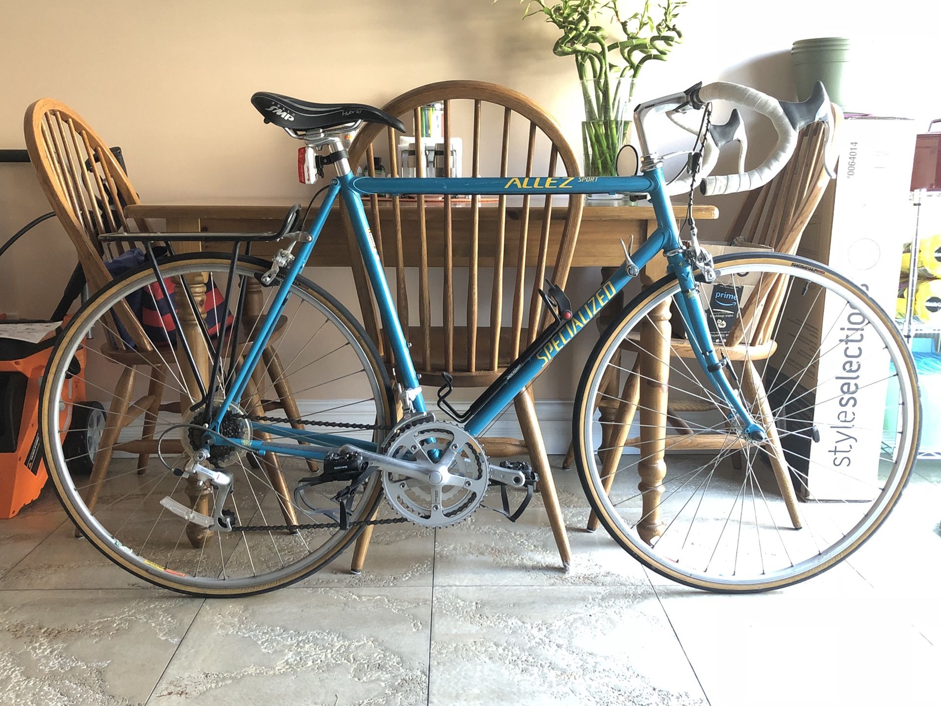 Specialized Allez Sport 22 inch Road Bike with extras