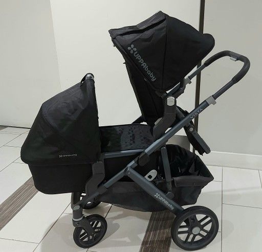 Uppababy Vista Double Black Stroller Bassinet Toddlerseat