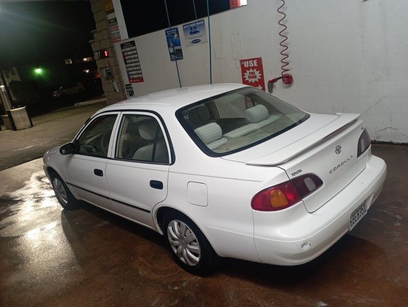 1999 Toyota Corolla