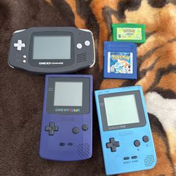 Nintendo Gameboys & Pokemon LeafGreen Pokemon Blue