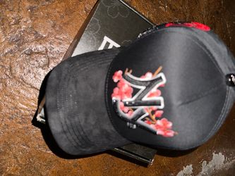 Saintless brand hat