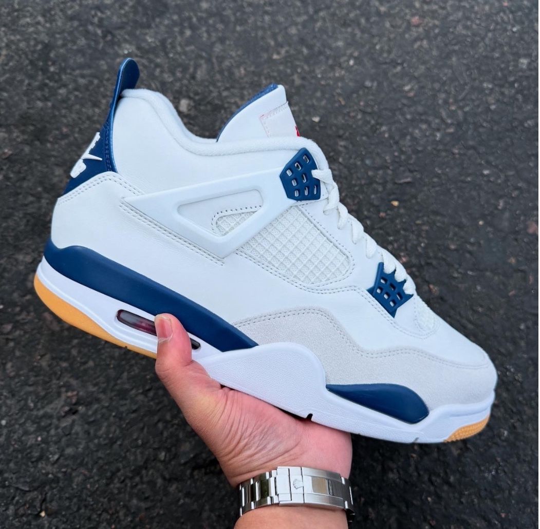 Jordan 4 SB Navy
