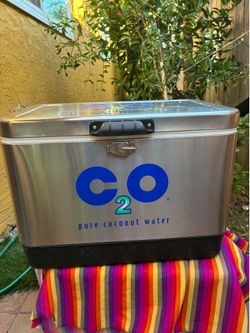 BEAUTIFUL CO2 PURE COCONUT WATER COOLER GOOD CONDITION