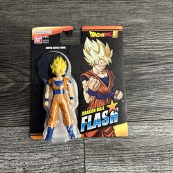 Dragon Ball Z Super Saiyan Goku Flash Figure