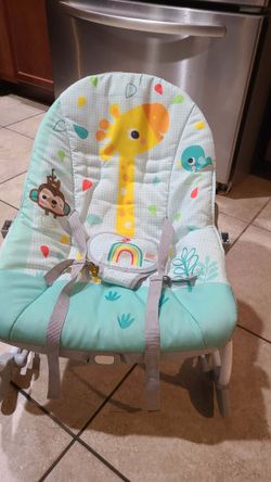 Used clean baby bouncer asking $15 cash must pick up Broadway and apache buckeye az