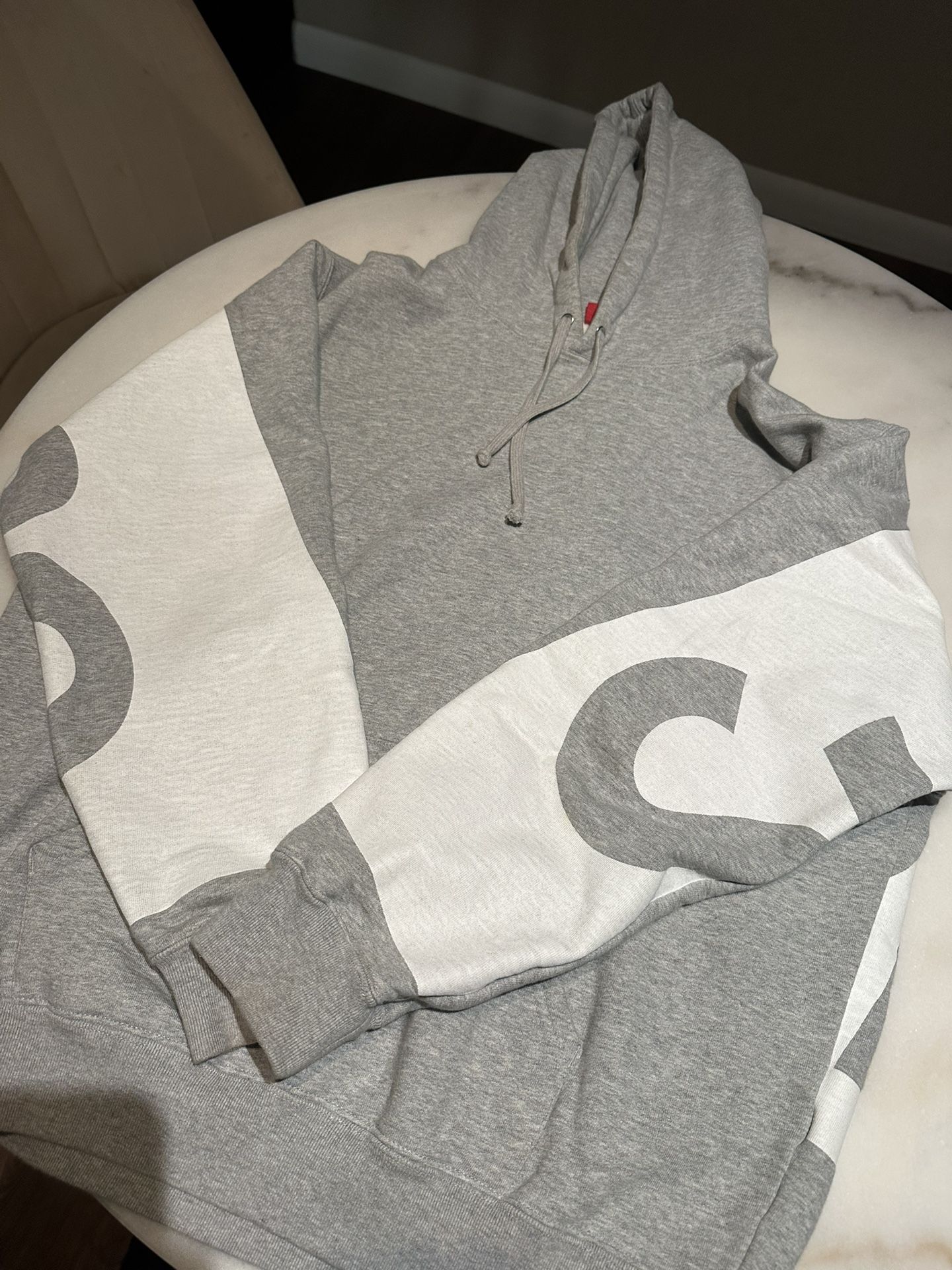 Supreme Hoodie Grey