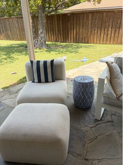 Outdoor lounge chair and ottoman