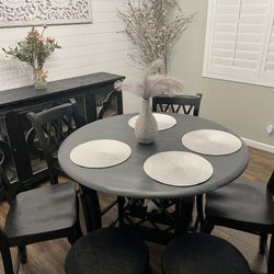 Dinning Table