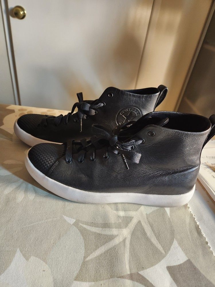 Converse High Top Leather Shoes Sz 8