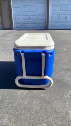 Igloo cooler
