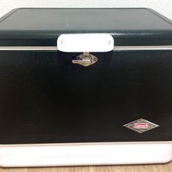 Coleman Vintage 54 Quart Hard Insulated Chest Cooler Classic 1954 Design New