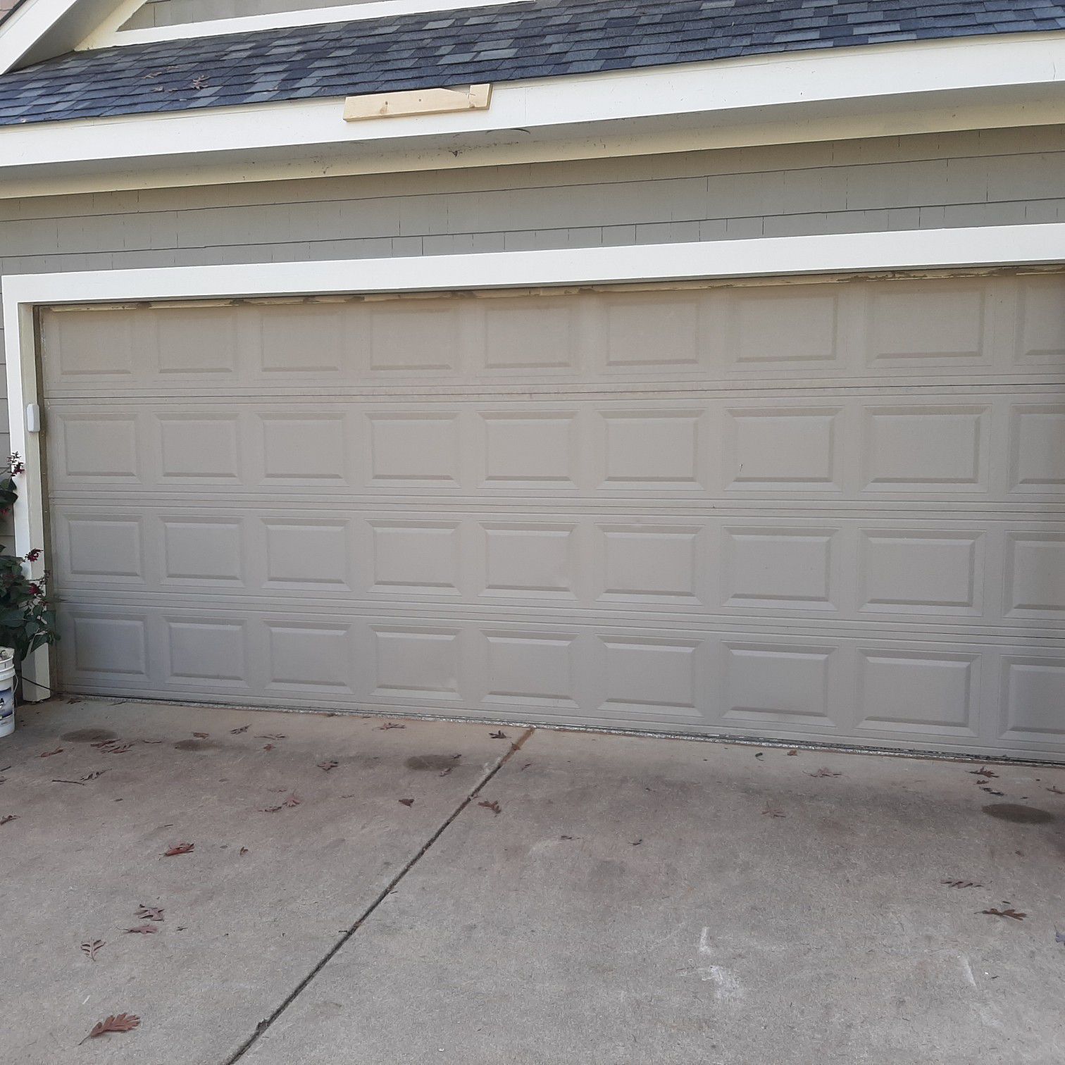 Used 18 X 7 raised panel insulated garage door