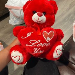 red valentines day bear