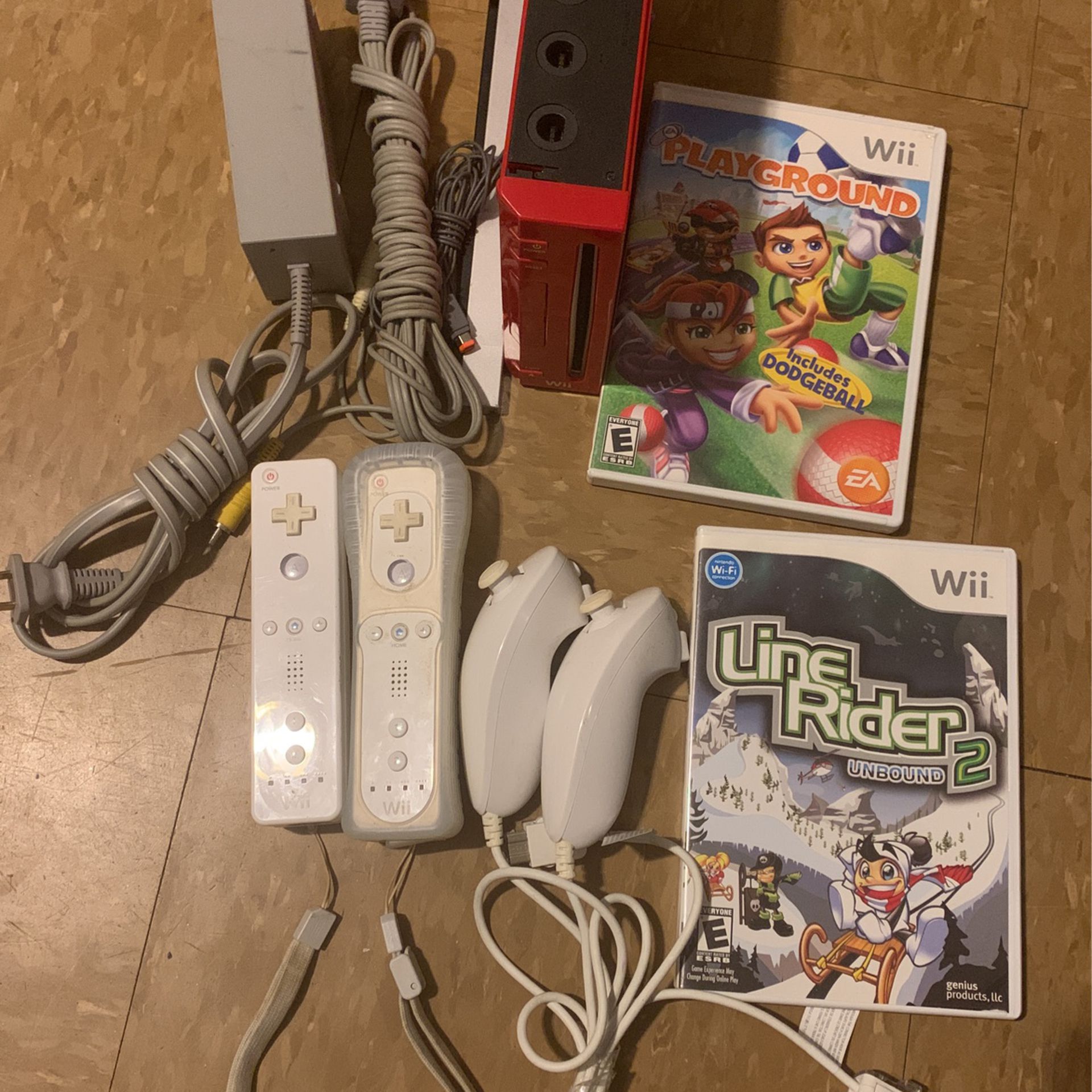 Nintendo Wii GameCube Backwards Compatible Console Lot 