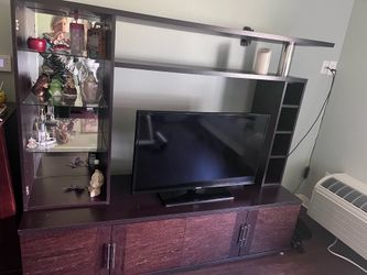 Wall unit