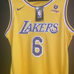 🚨🚨🚨NBA, NFL,MLB,NHL Jerseys 3 for $100  🚨🚨Single Jerseys $40 