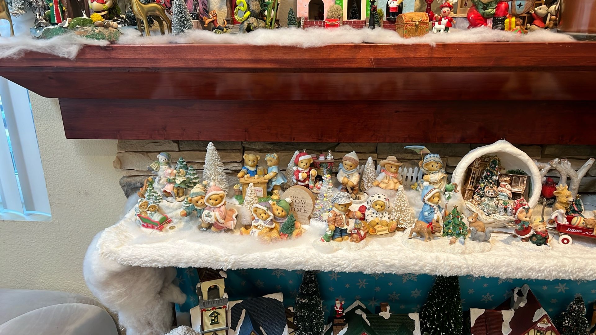 Christmas cherished teddies collection