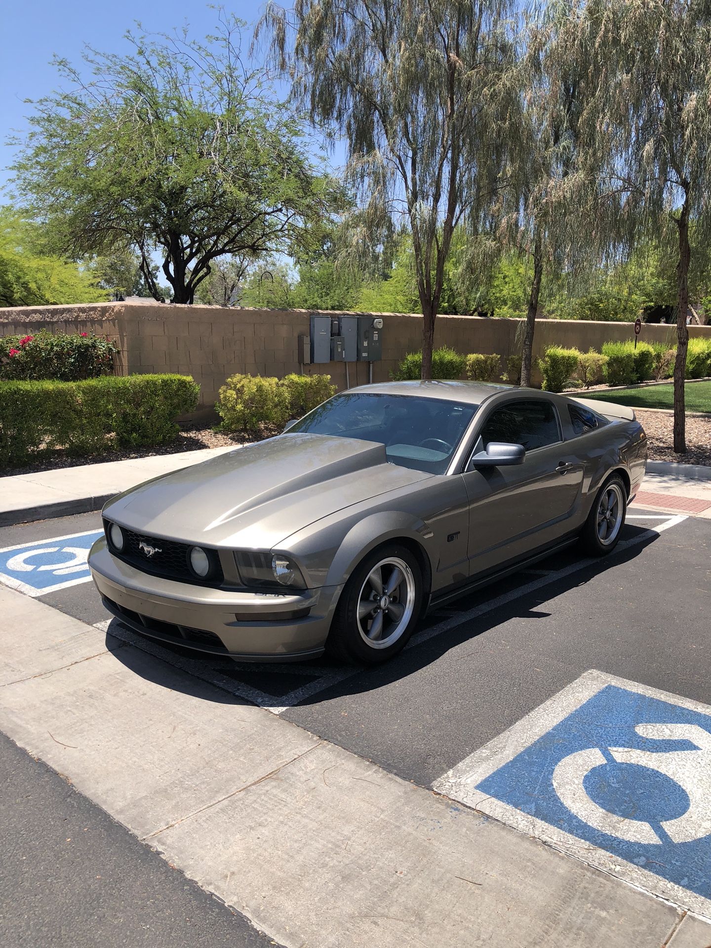 2005 Ford Mustang