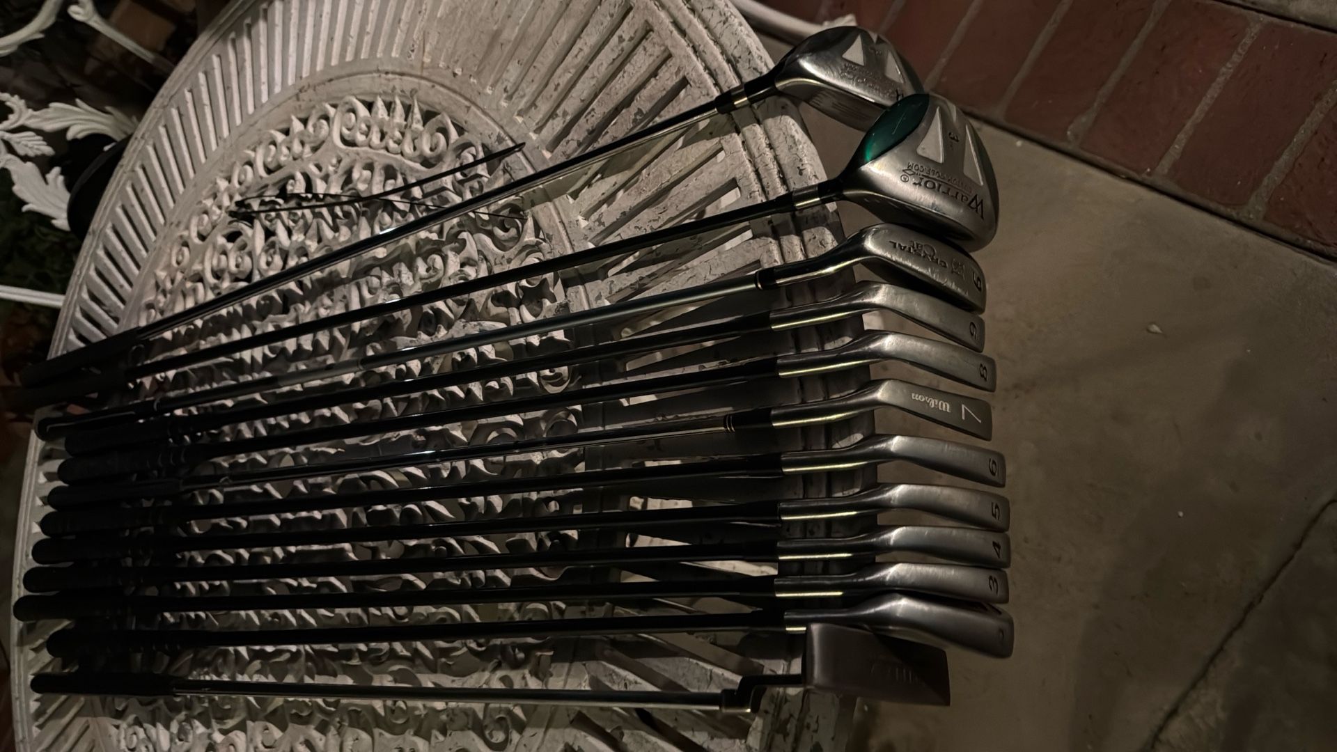 12 Golf Clubs Set 10 Green Warrior Golf Club Irons 1 Putter