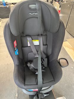 Nuna REVV 360 Rotating Convertible Car Seat (Caviar Black) – Mfg 2022