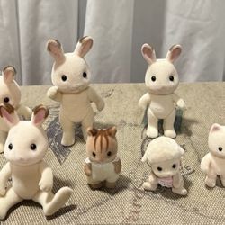 Calico Critters Sylvanian Family  7 pieces