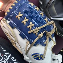 Lefty Rawlings Glove 