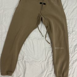 Fear Of God Essentials Sweatpants Size Médium For Men 