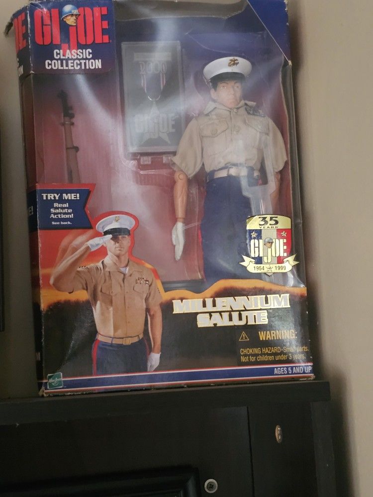 GI Joe Classic Collection Millennium Salute (USMC)