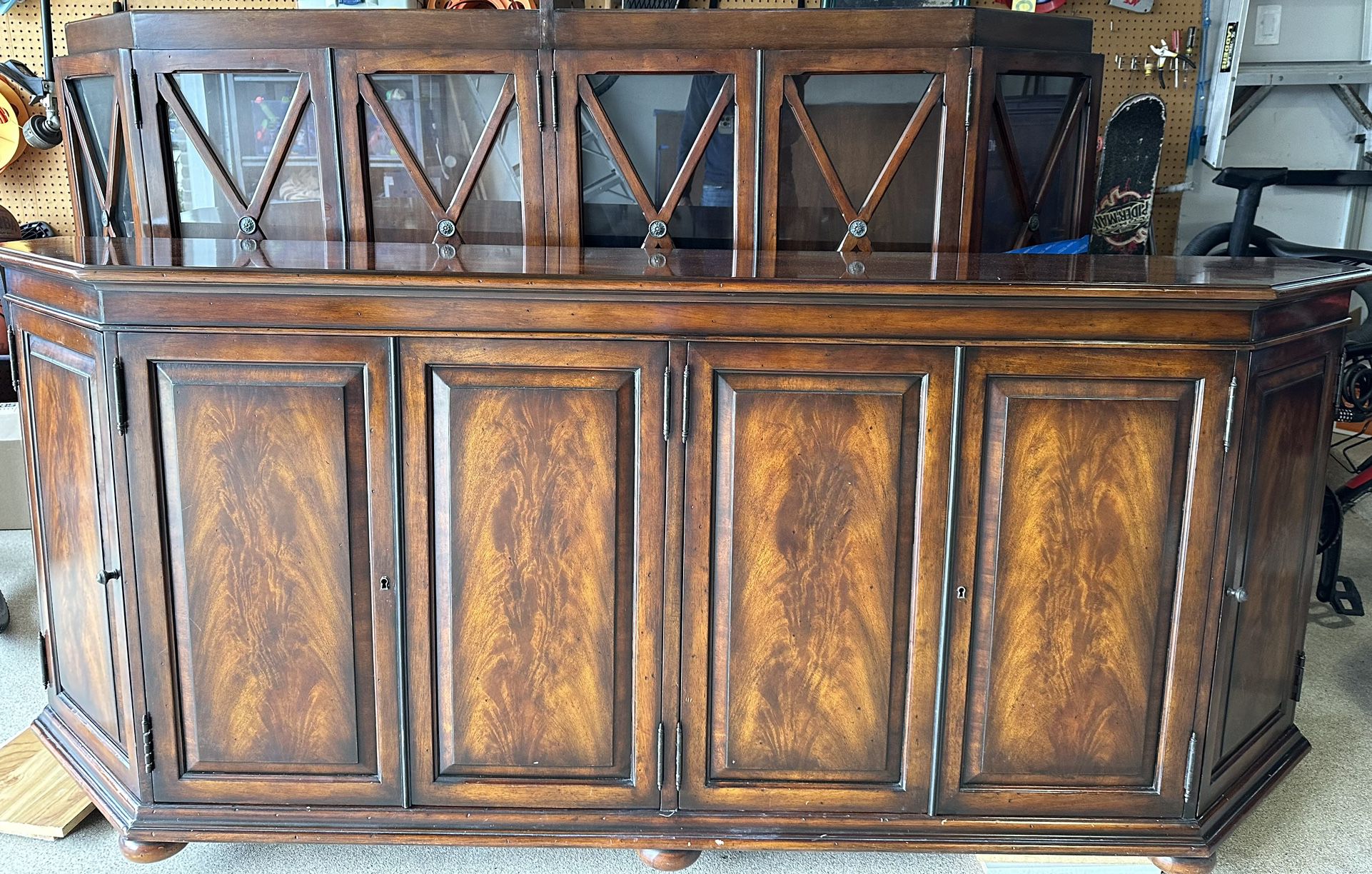 Buffet With Locking Cabinet Or China Hutch 